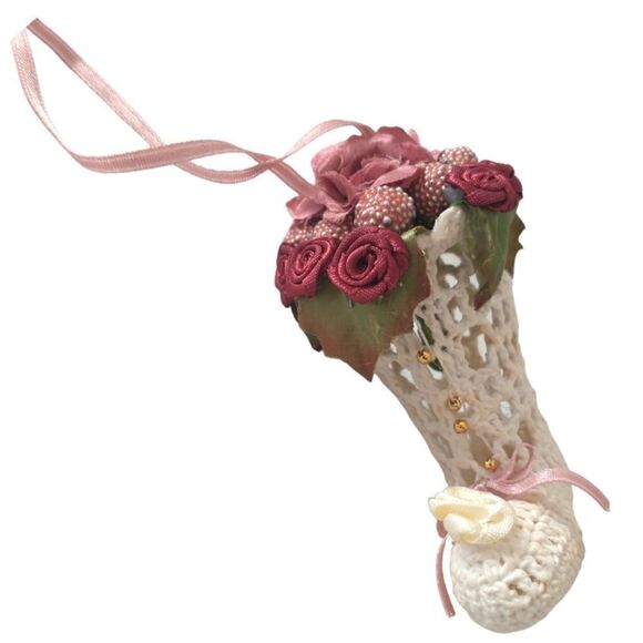 Vtg Crocheted Victorian Boot Ornament Crochet Shoe Starched Stiffened Floral 3D. - Picture 8 of 10